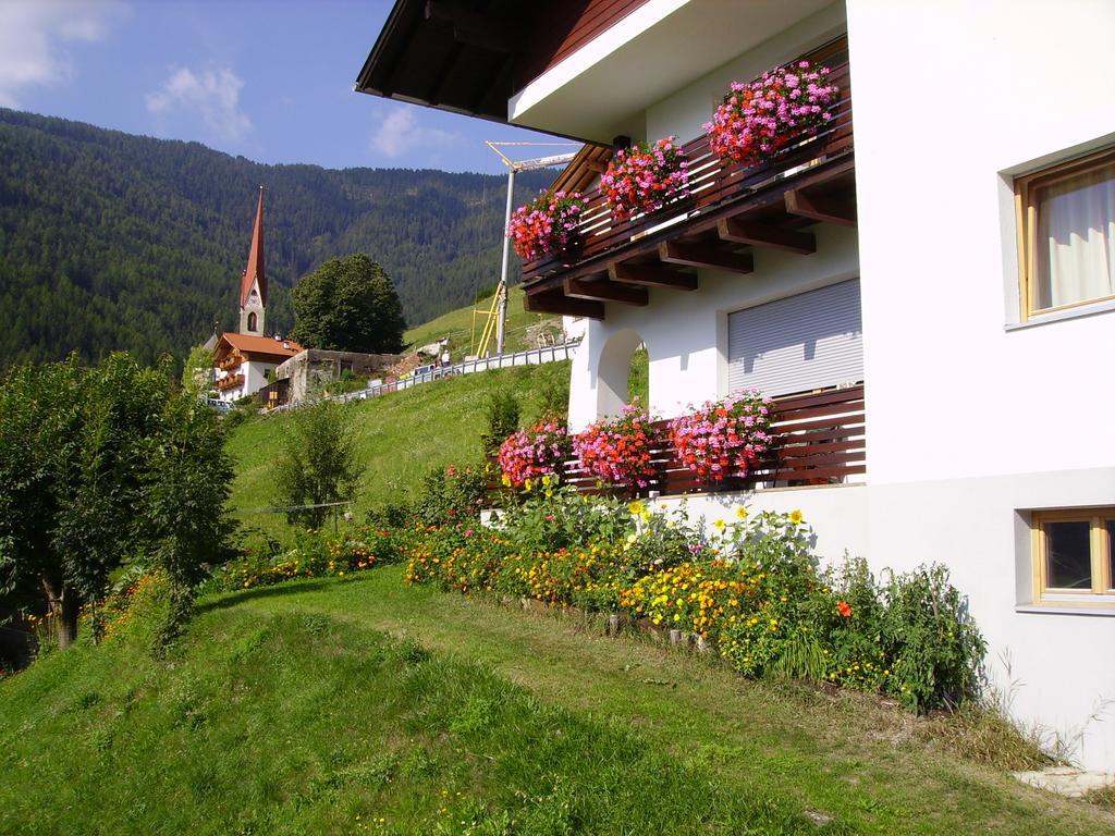 Haus Tasser San Lorenzo di Sebato Exterior photo